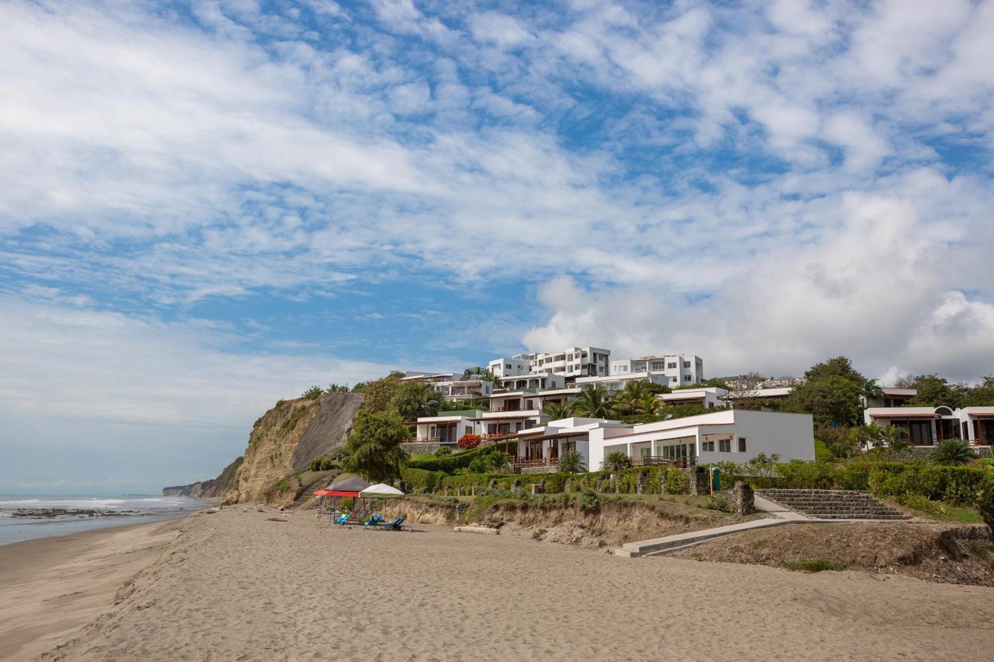 Jama Campay - Homes Resort & Spa Bagian luar foto